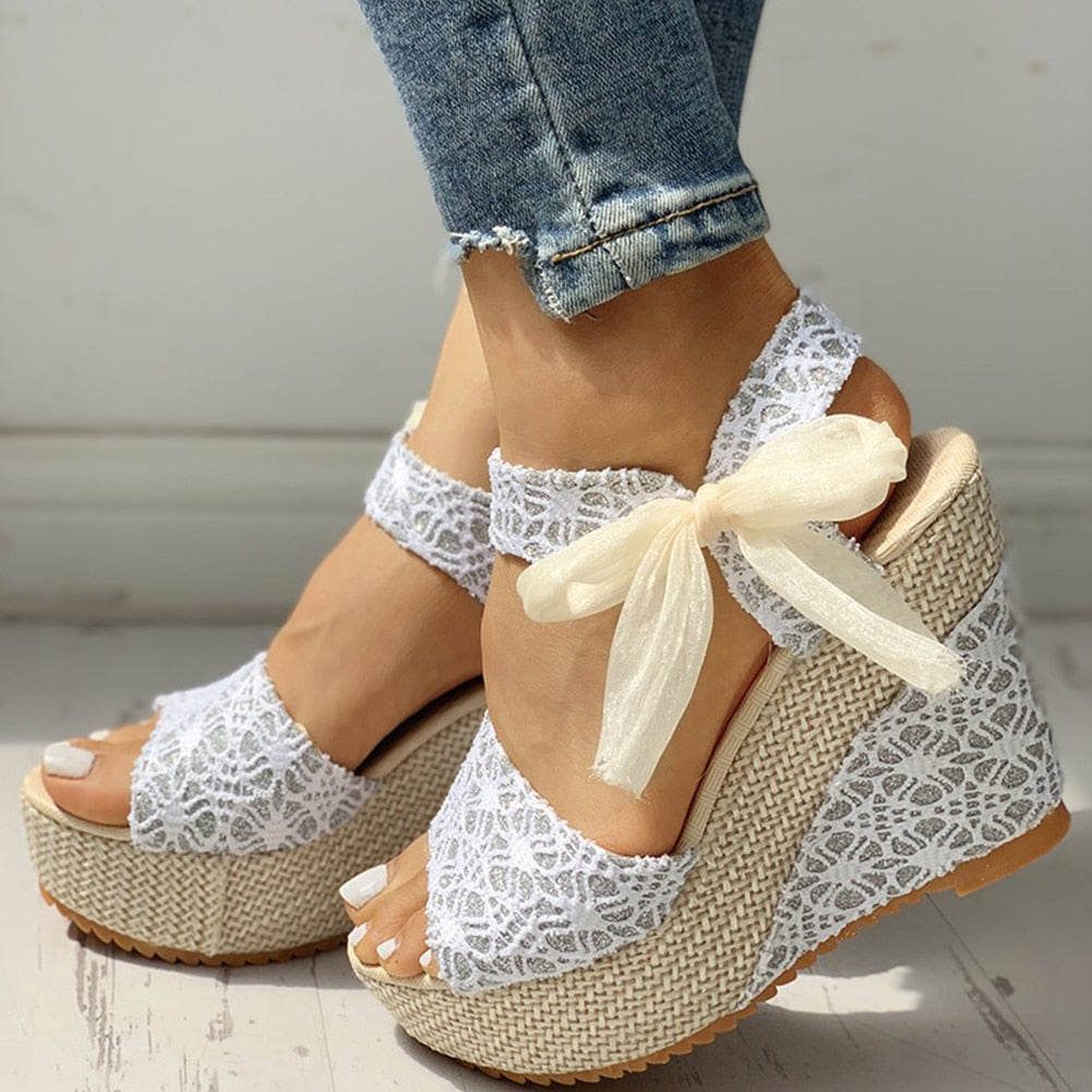 Hot Lace plataform sandals 2021