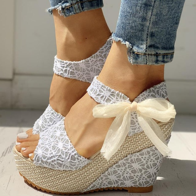Hot Lace plataform sandals 2021